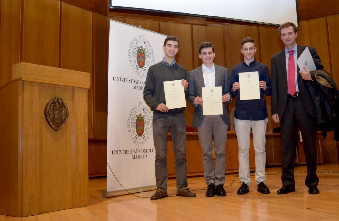 Alumnos Mejores Notas PAU 2016 - Fundación Tajamar